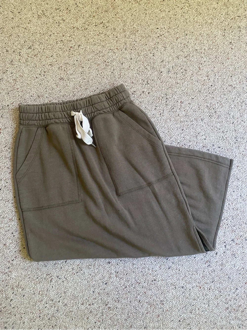 NWOT Aerie Athleisure Midi Skirt